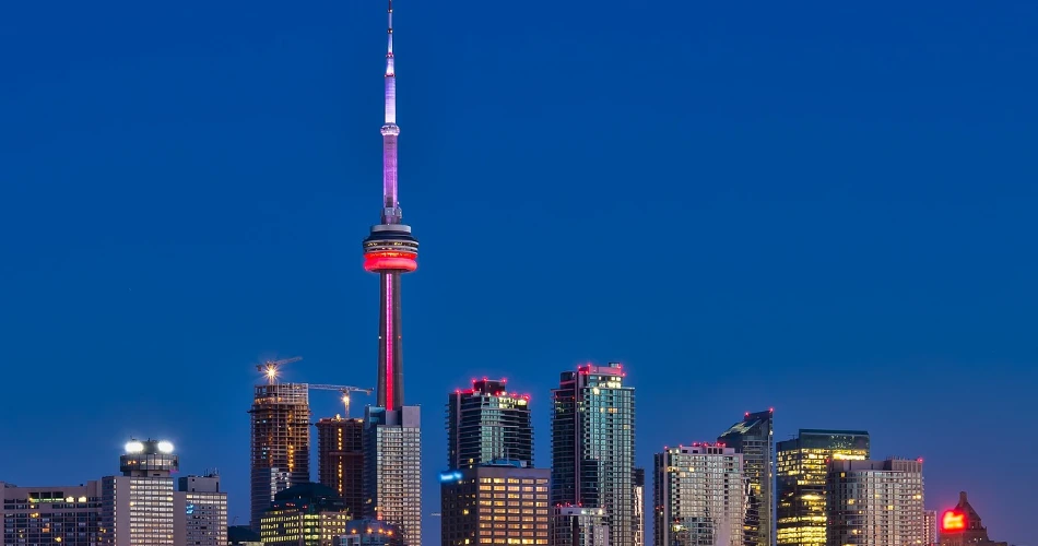 Best 10 Tourist Attractions in Toronto